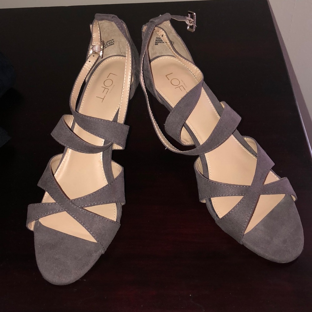 Lift strappy heels- like new! Size 9